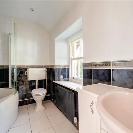 別荘 Clappersgate Hill By Interhome *